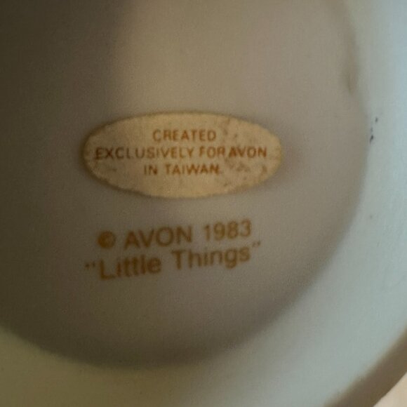 Vintage 1983 Set of Avon Mother's Day Figurines/Love is a Song for Mother Plate - Picture 6 of 16